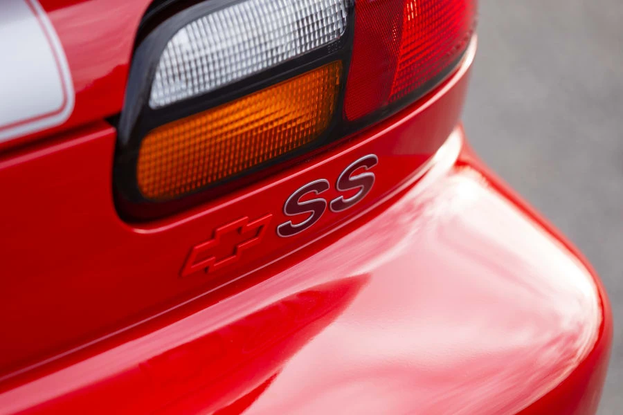 2002 Chevrolet Camaro SS 4th Gen - Image 8 of 27