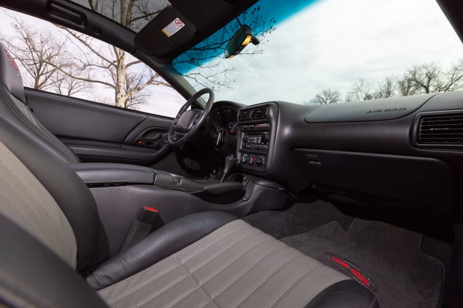 2002 Chevrolet Camaro SS 4th Gen - Image 18 of 27