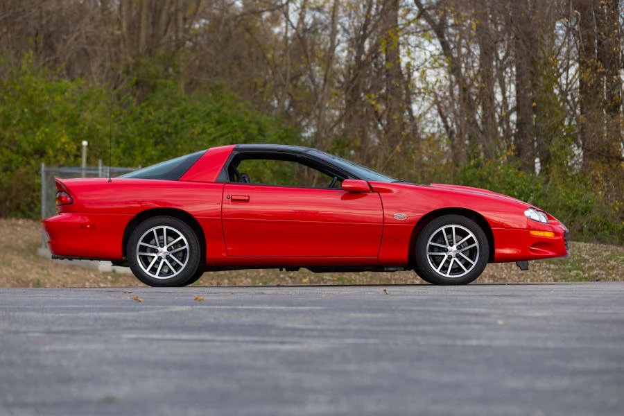2002 Chevrolet Camaro SS 4th Gen - Image 14 of 27