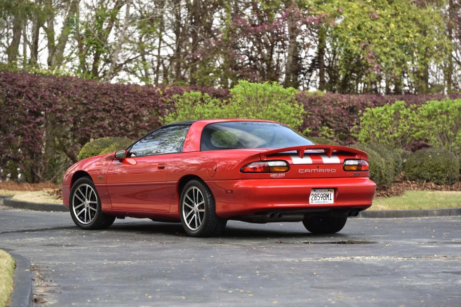 2002 Chevrolet Camaro SS 4th Gen - Image 18 of 28