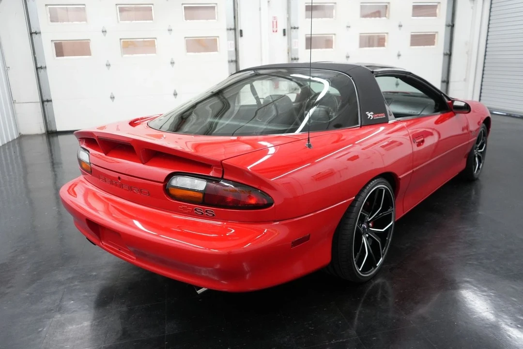2002 Chevrolet Camaro SS 4th Gen - Image 16 of 21