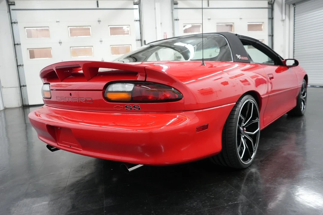 2002 Chevrolet Camaro SS 4th Gen - Image 17 of 21