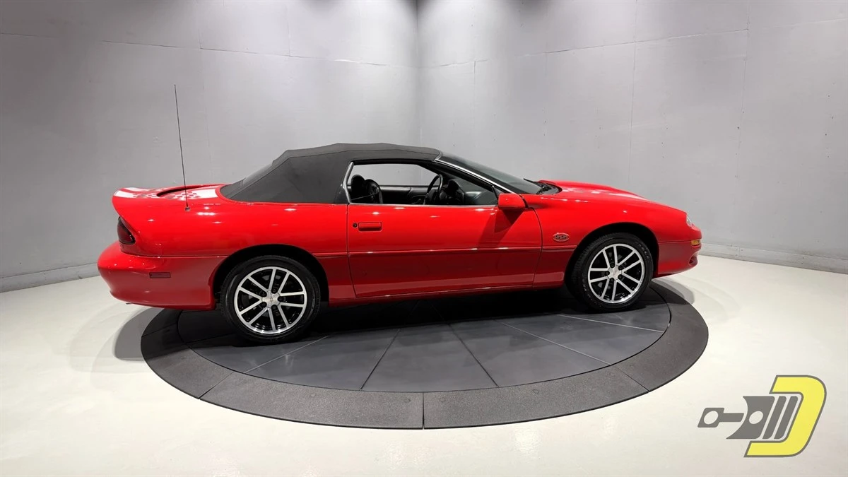 2002 Chevrolet Camaro SS 4th Gen - Image 10 of 31