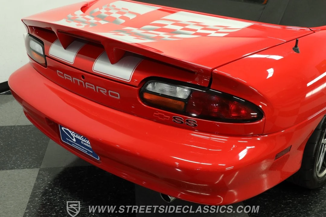 2002 Chevrolet Camaro SS 4th Gen - Image 26 of 31