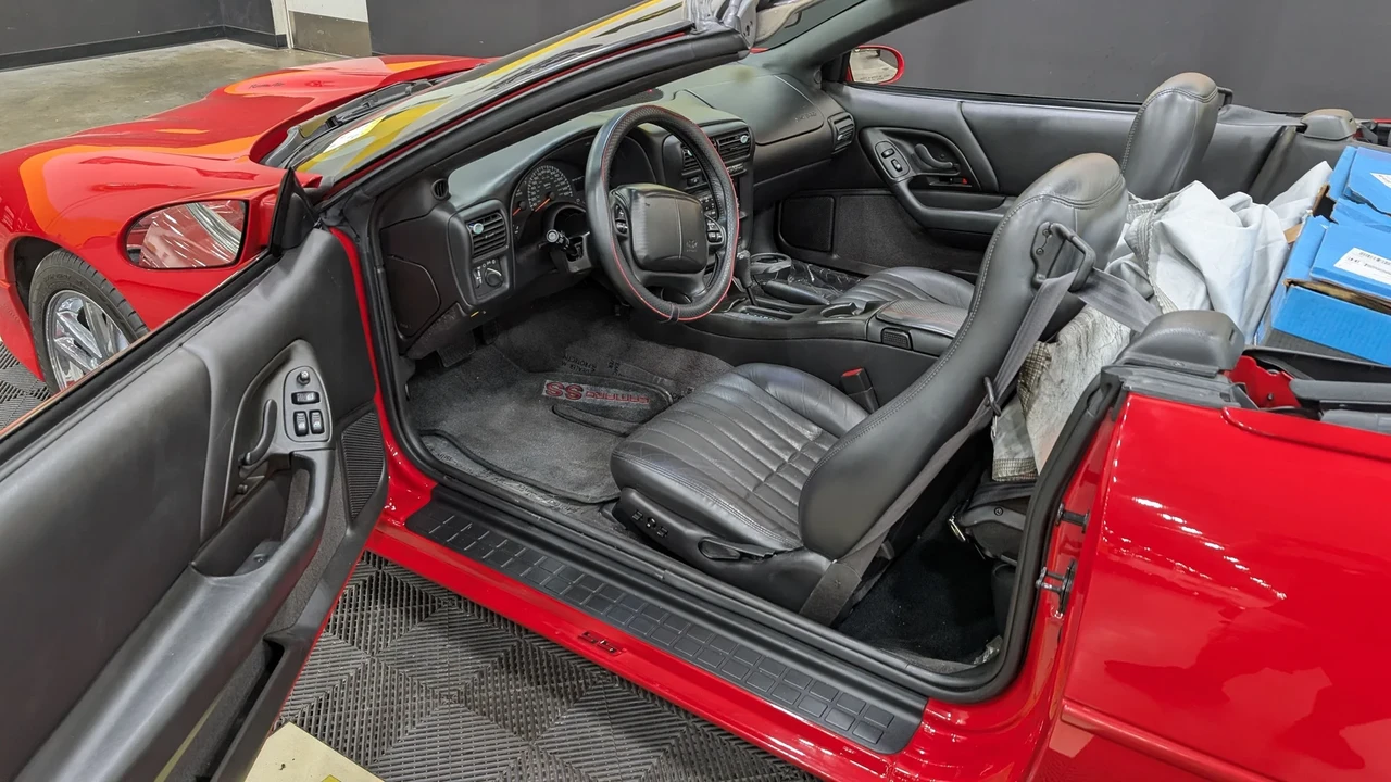 2002 Chevrolet Camaro SS 4th Gen - Image 7 of 9
