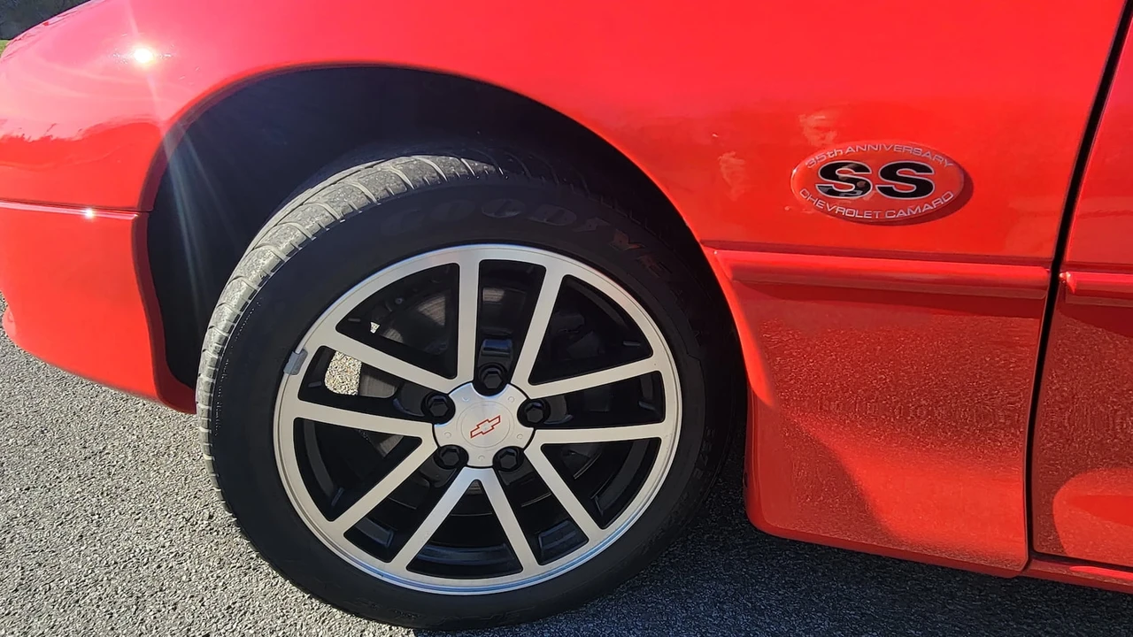 2002 Chevrolet Camaro SS 4th Gen - Image 9 of 12