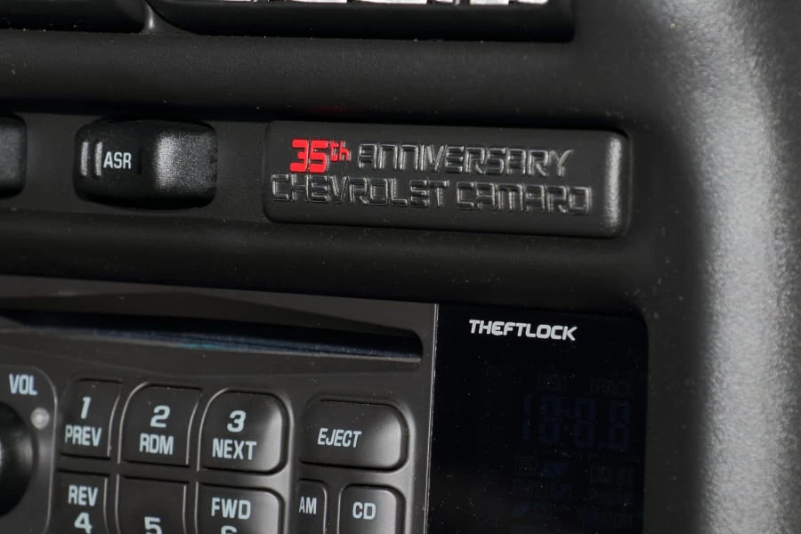 2002 Chevrolet Camaro SS 4th Gen - Image 21 of 31