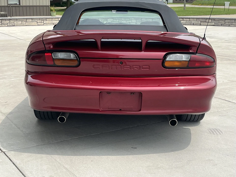 2002 Chevrolet Camaro SS 4th Gen - Image 17 of 31