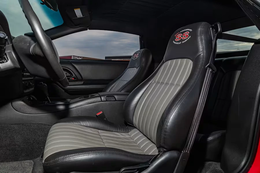 2002 Chevrolet Camaro SS 4th Gen - Image 26 of 31