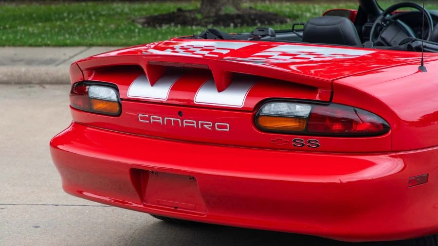 2002 Chevrolet Camaro SS 4th Gen - Image 10 of 13