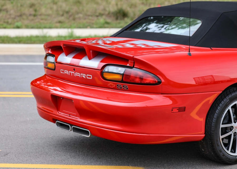 2002 Chevrolet Camaro SS 4th Gen - Image 11 of 31
