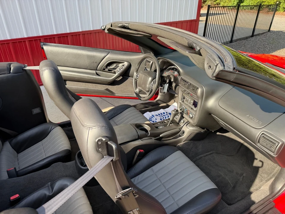 2002 Chevrolet Camaro SS 4th Gen - Image 28 of 31