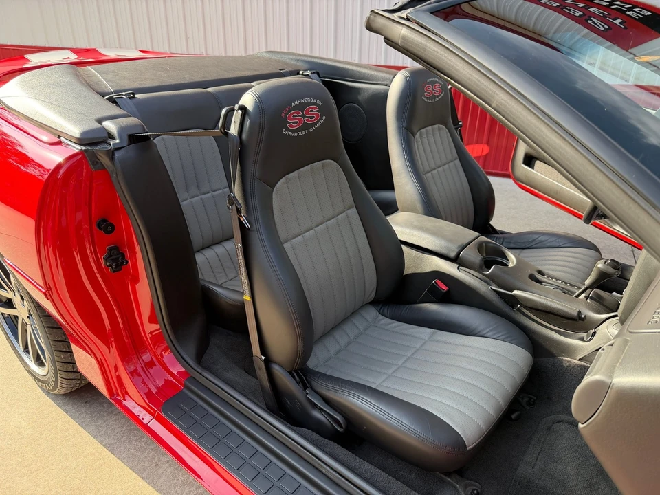 2002 Chevrolet Camaro SS 4th Gen - Image 25 of 31