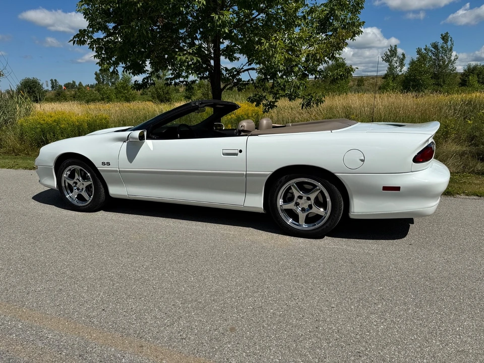 2002 Chevrolet Camaro SS 4th Gen - Image 4 of 31