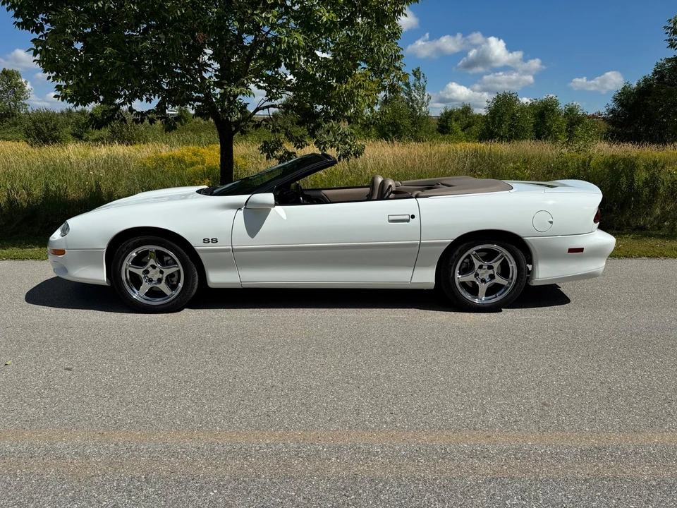 2002 Chevrolet Camaro SS 4th Gen - Image 3 of 31