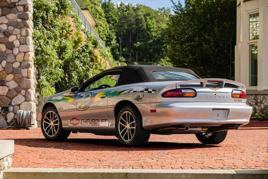 2002 Chevrolet Camaro SS 4th Gen - Image 29 of 31