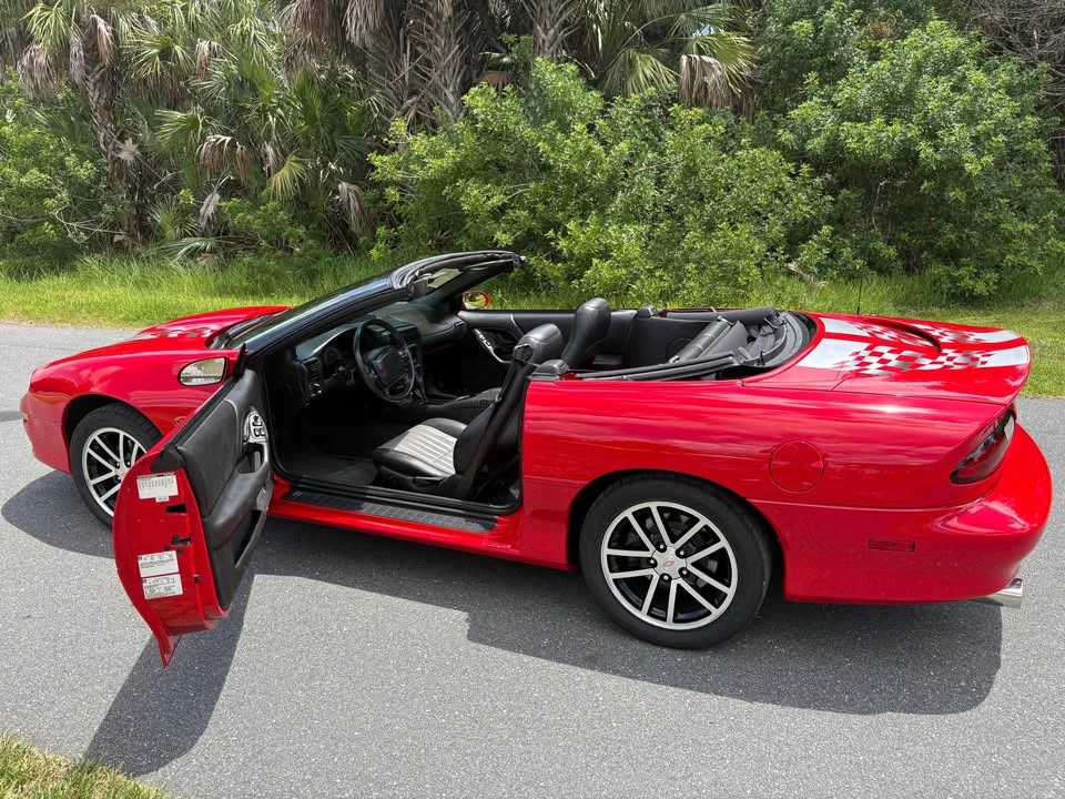 2002 Chevrolet Camaro SS 4th Gen - Image 11 of 19