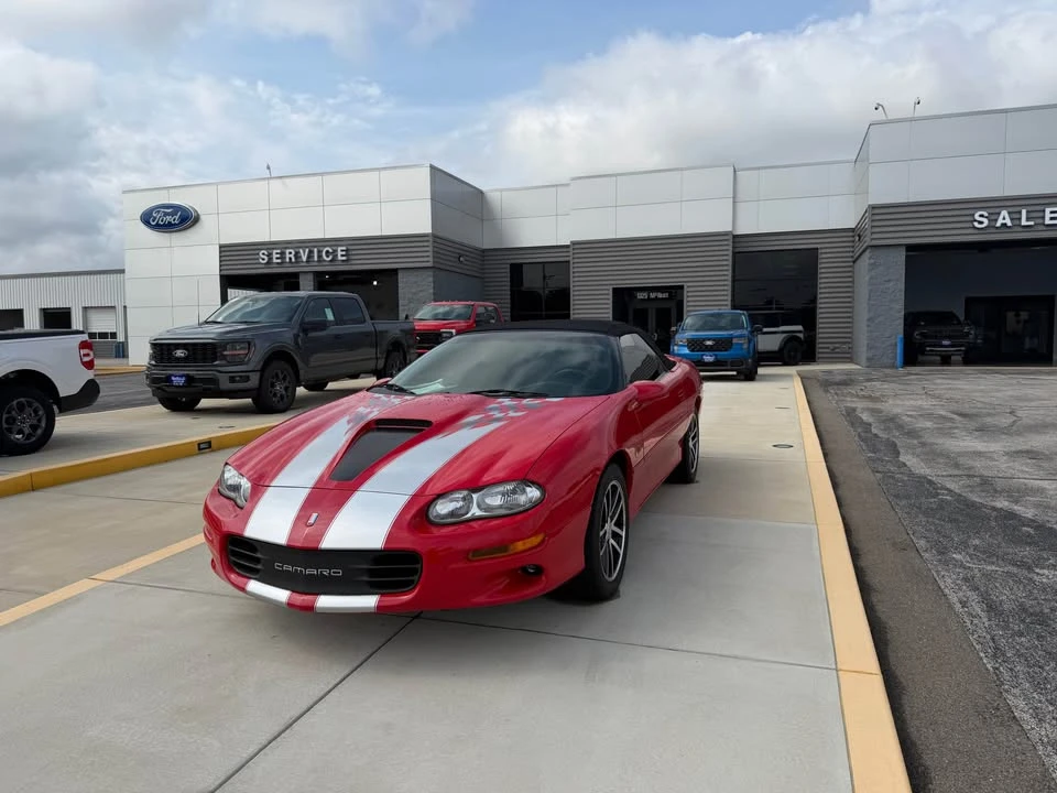 2002 Chevrolet Camaro SS 4th Gen - Image 2 of 5