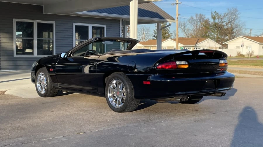 2002 Chevrolet Camaro SS 4th Gen - Image 11 of 31