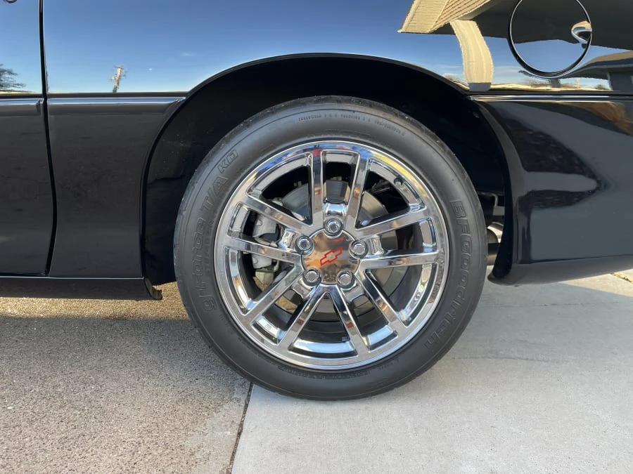 2002 Chevrolet Camaro SS 4th Gen - Image 19 of 31