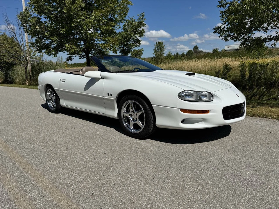 2002 Chevrolet Camaro SS 4th Gen - Image 3 of 31