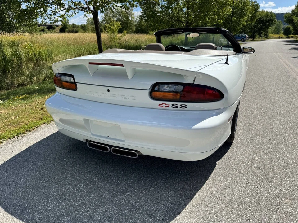 2002 Chevrolet Camaro SS 4th Gen - Image 5 of 31