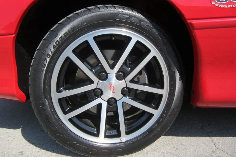 2002 Chevrolet Camaro SS 4th Gen - Image 6 of 8