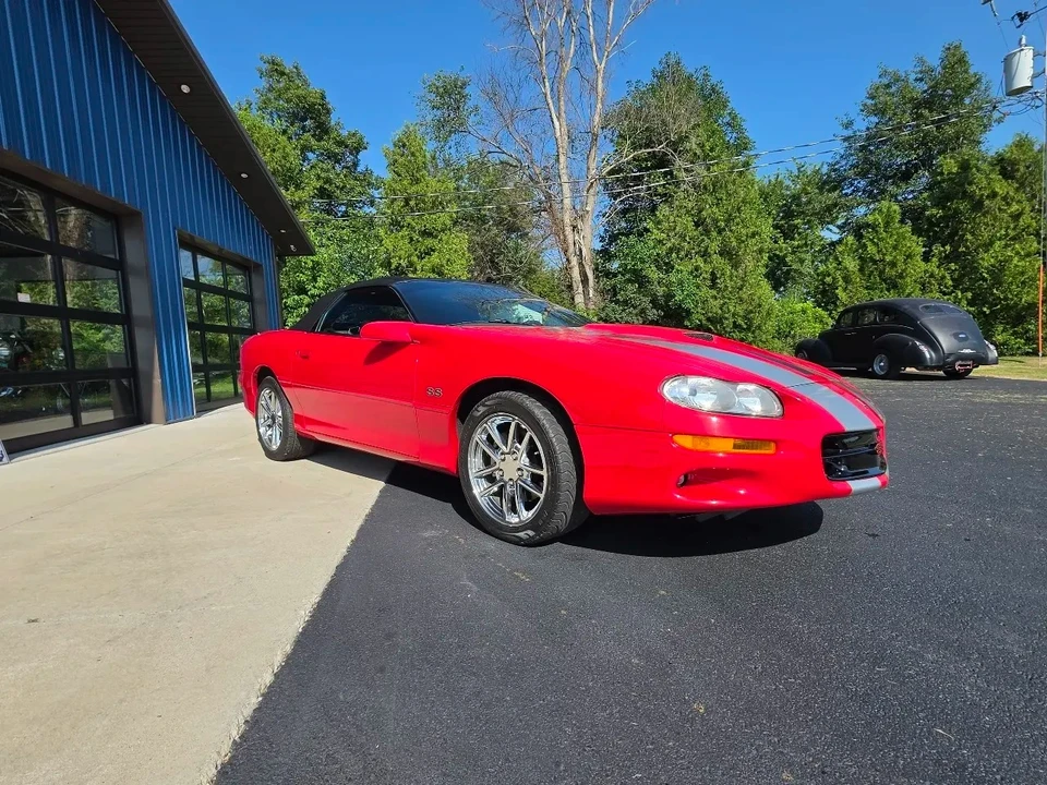 2002 Chevrolet Camaro SS 4th Gen - Image 10 of 31