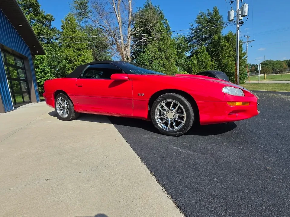 2002 Chevrolet Camaro SS 4th Gen - Image 15 of 31