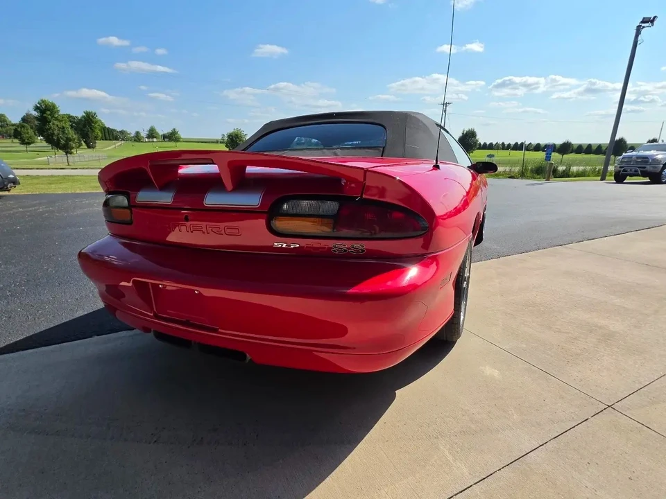 2002 Chevrolet Camaro SS 4th Gen - Image 18 of 31