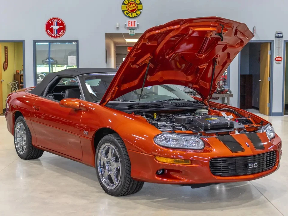 2002 Chevrolet Camaro SS 4th Gen - Image 9 of 31