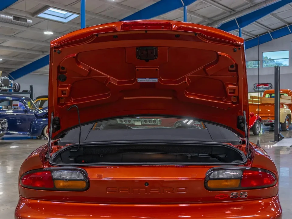 2002 Chevrolet Camaro SS 4th Gen - Image 17 of 31