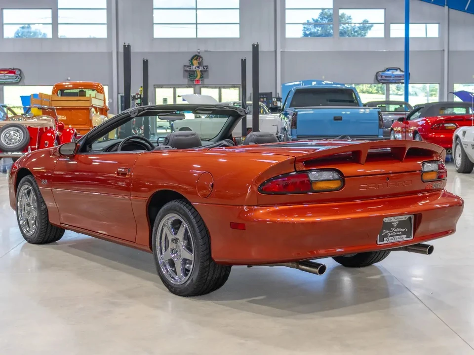 2002 Chevrolet Camaro SS 4th Gen - Image 25 of 31