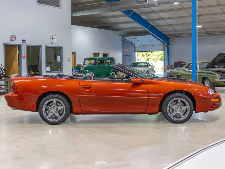 2002 Chevrolet Camaro SS 4th Gen - Image 28 of 31