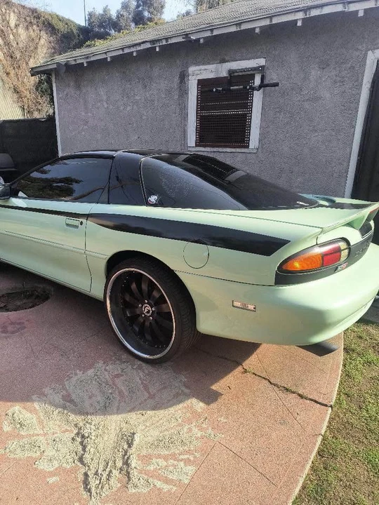 2002 Chevrolet Camaro SS 4th Gen - Image 5 of 5