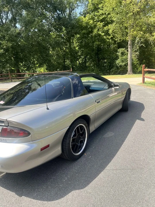 2002 Chevrolet Camaro SS 4th Gen - Image 6 of 9