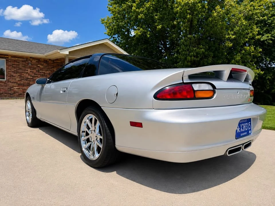 2002 Chevrolet Camaro SS 4th Gen - Image 5 of 19