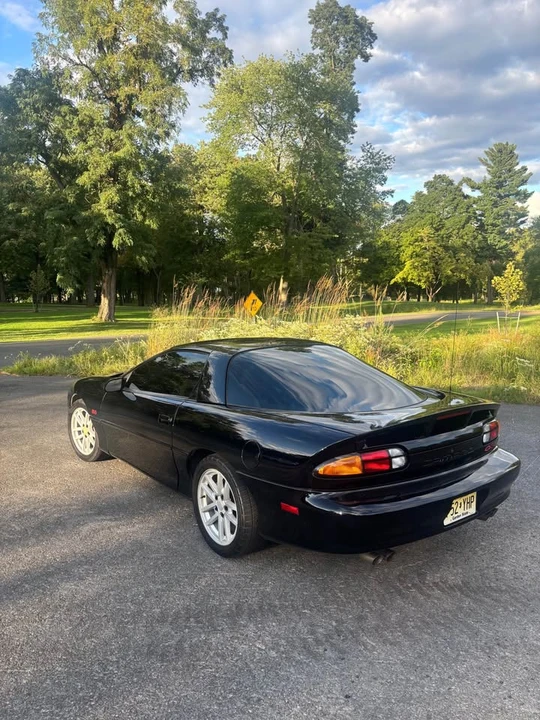 2002 Chevrolet Camaro SS 4th Gen - Image 6 of 17
