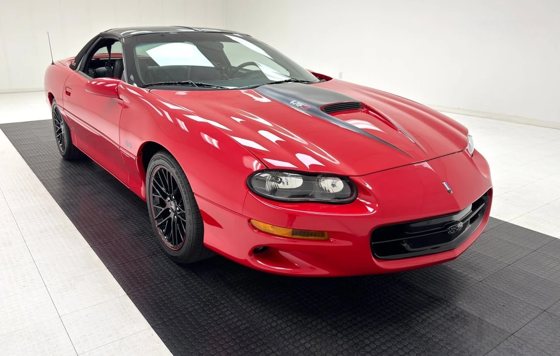 2002 Chevrolet Camaro SS 4th Gen - Image 10 of 31