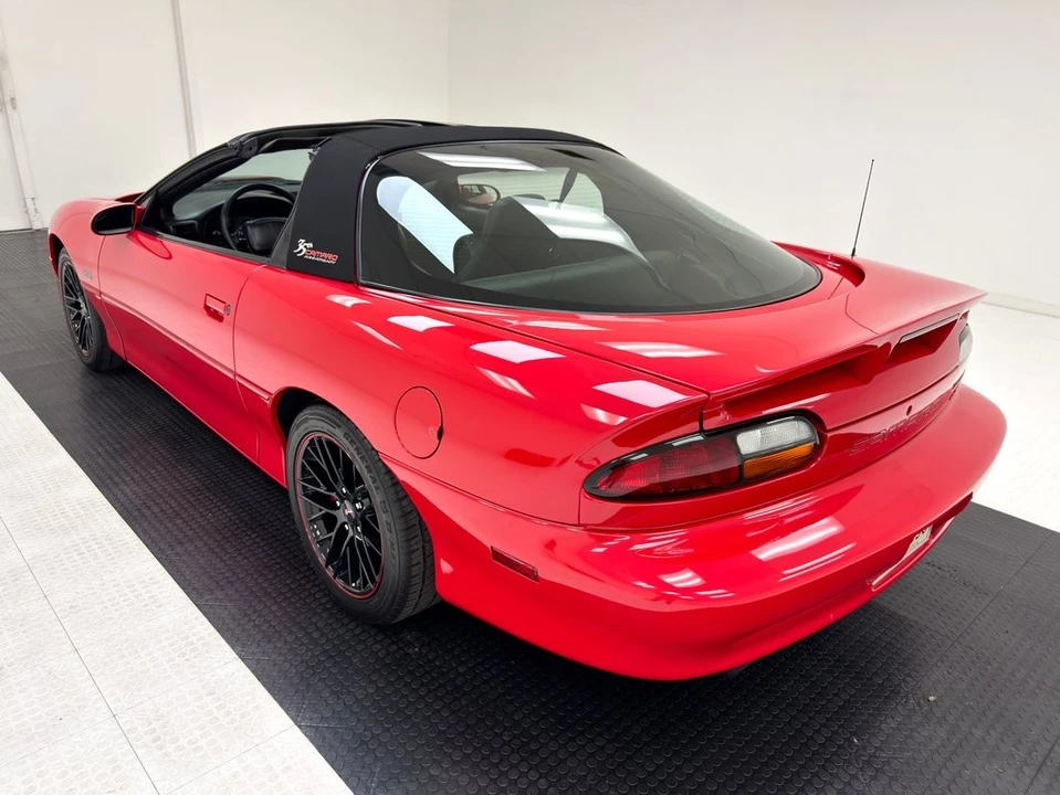 2002 Chevrolet Camaro SS 4th Gen - Image 6 of 31