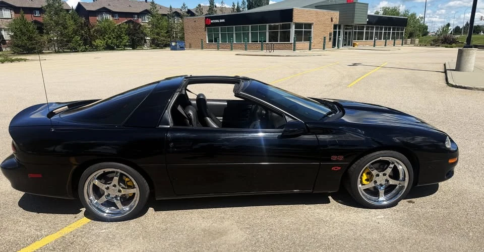 2002 Chevrolet Camaro SS 4th Gen - Image 4 of 9