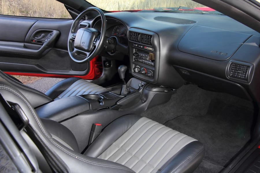 2002 Chevrolet Camaro SS 4th Gen - Image 5 of 11
