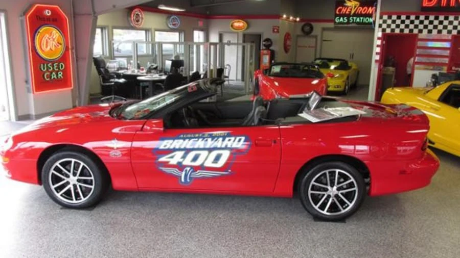 2002 Chevrolet Camaro SS 4th Gen - Image 2 of 12