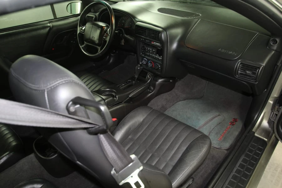 2002 Chevrolet Camaro SS 4th Gen - Image 2 of 7