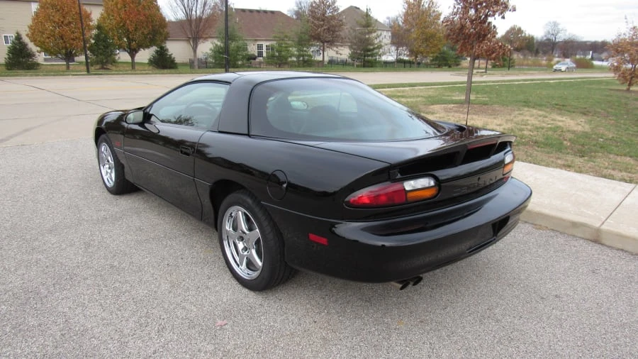 2002 Chevrolet Camaro SS 4th Gen - Image 3 of 7