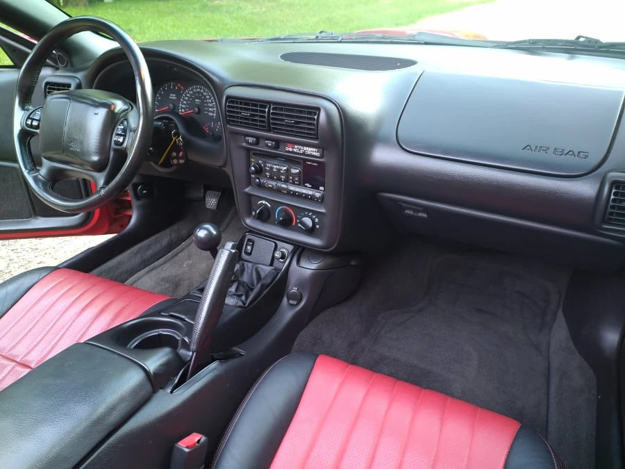 2002 Chevrolet Camaro SS 4th Gen - Image 17 of 30