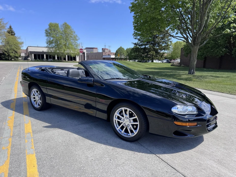 2002 Chevrolet Camaro SS 4th Gen - Image 6 of 31