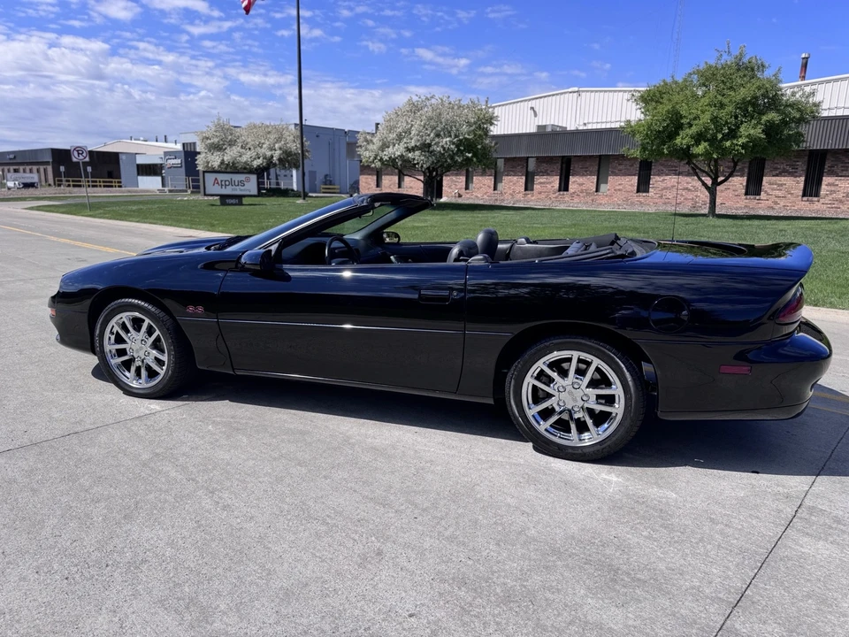 2002 Chevrolet Camaro SS 4th Gen - Image 5 of 31