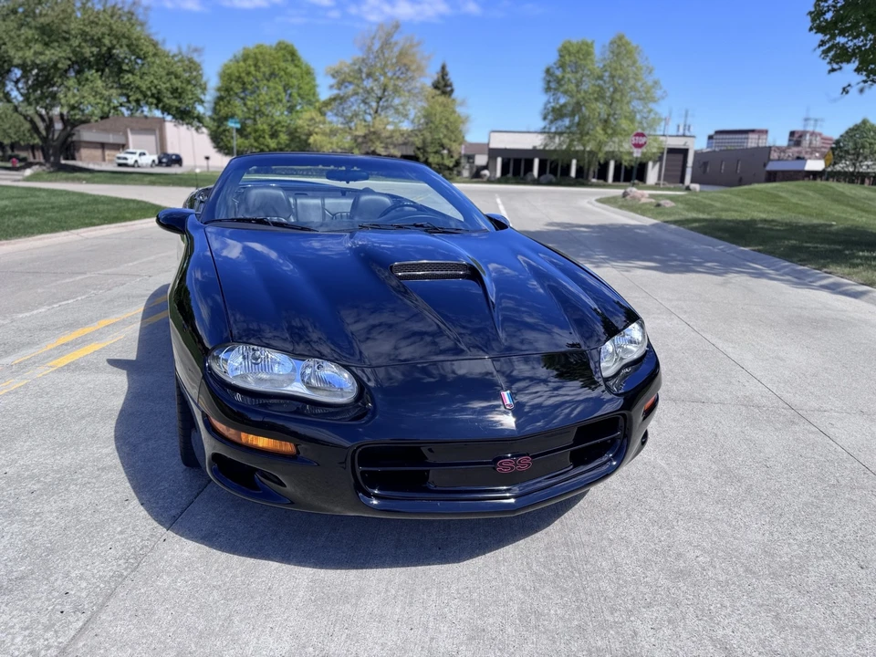2002 Chevrolet Camaro SS 4th Gen - Image 8 of 31