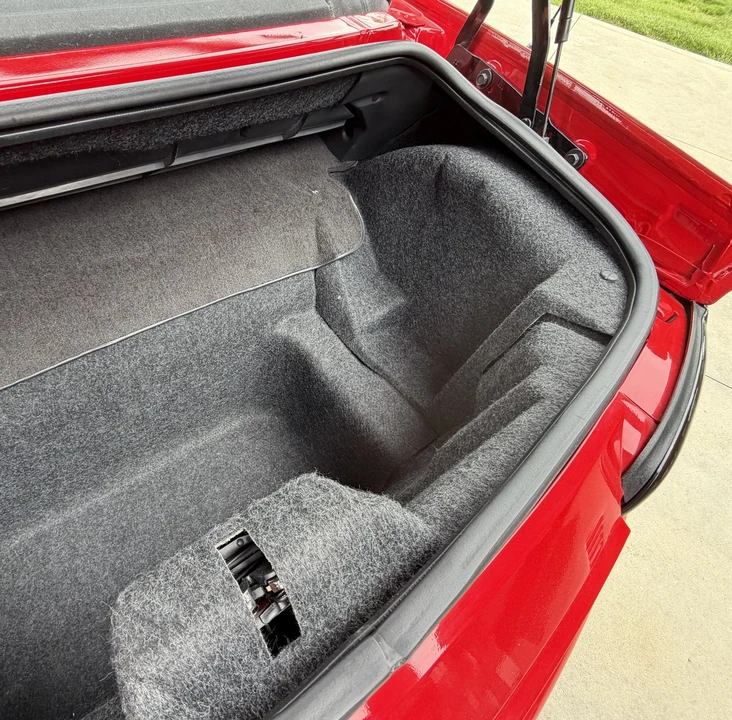 2002 Chevrolet - Image 16 of 31
